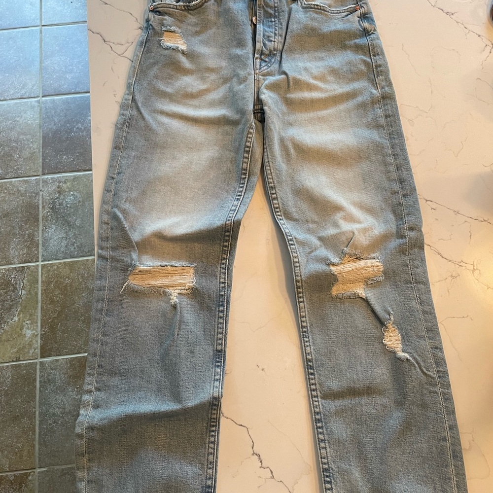 MOTHER Women's Light Blue Distressed Ankle Jeans
